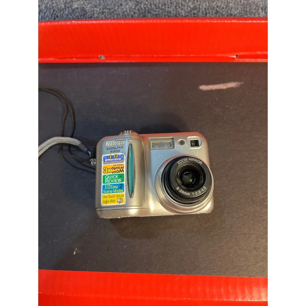 Nikon coolpix 4300